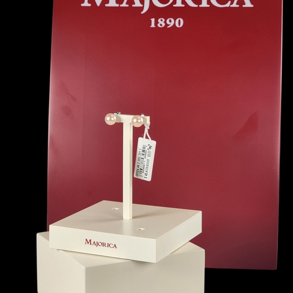 Majorica Sterling Sliver Pearl Stud Earrings - Picture 1 of 4
